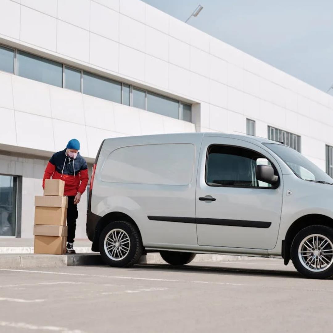 Furgoni Noleggio Lungo Termine 2026: Guida per PMI