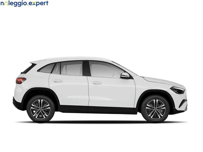 MERCEDES-BENZ GLA 180d Advanced su noleggio.expert